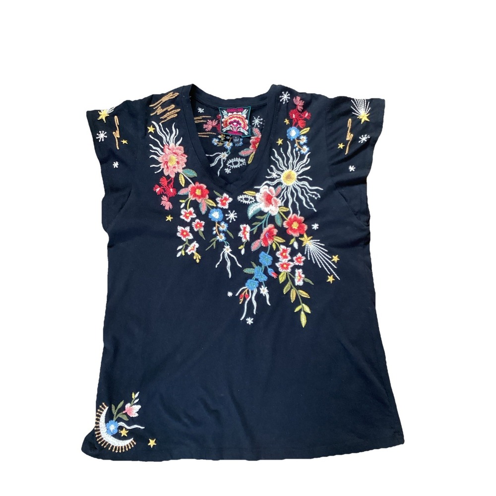 Johnny Was Lissa Embroidered Flutter Sleeve V Neck T Shirt in Black - Small